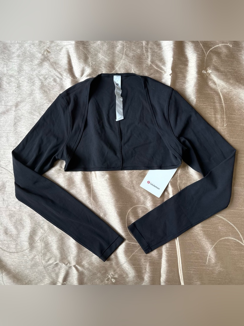 lululemon Black Long Sleeve Shrug